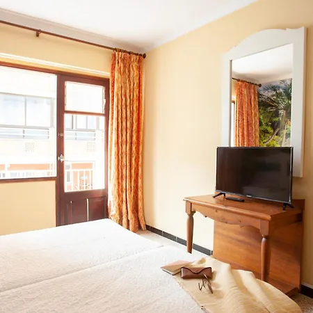 Bj Bona Vista Hostel *